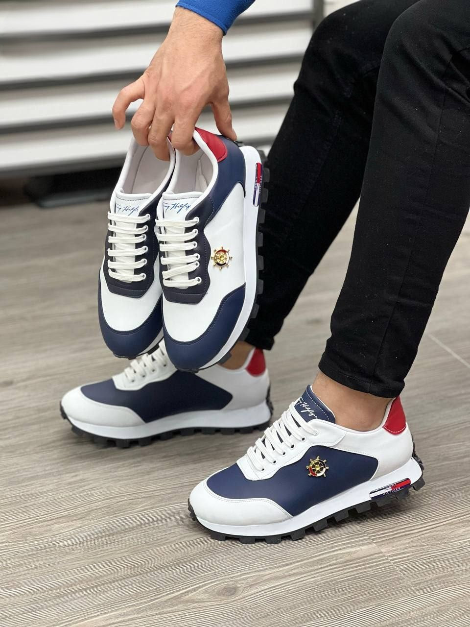 Sneakers for men