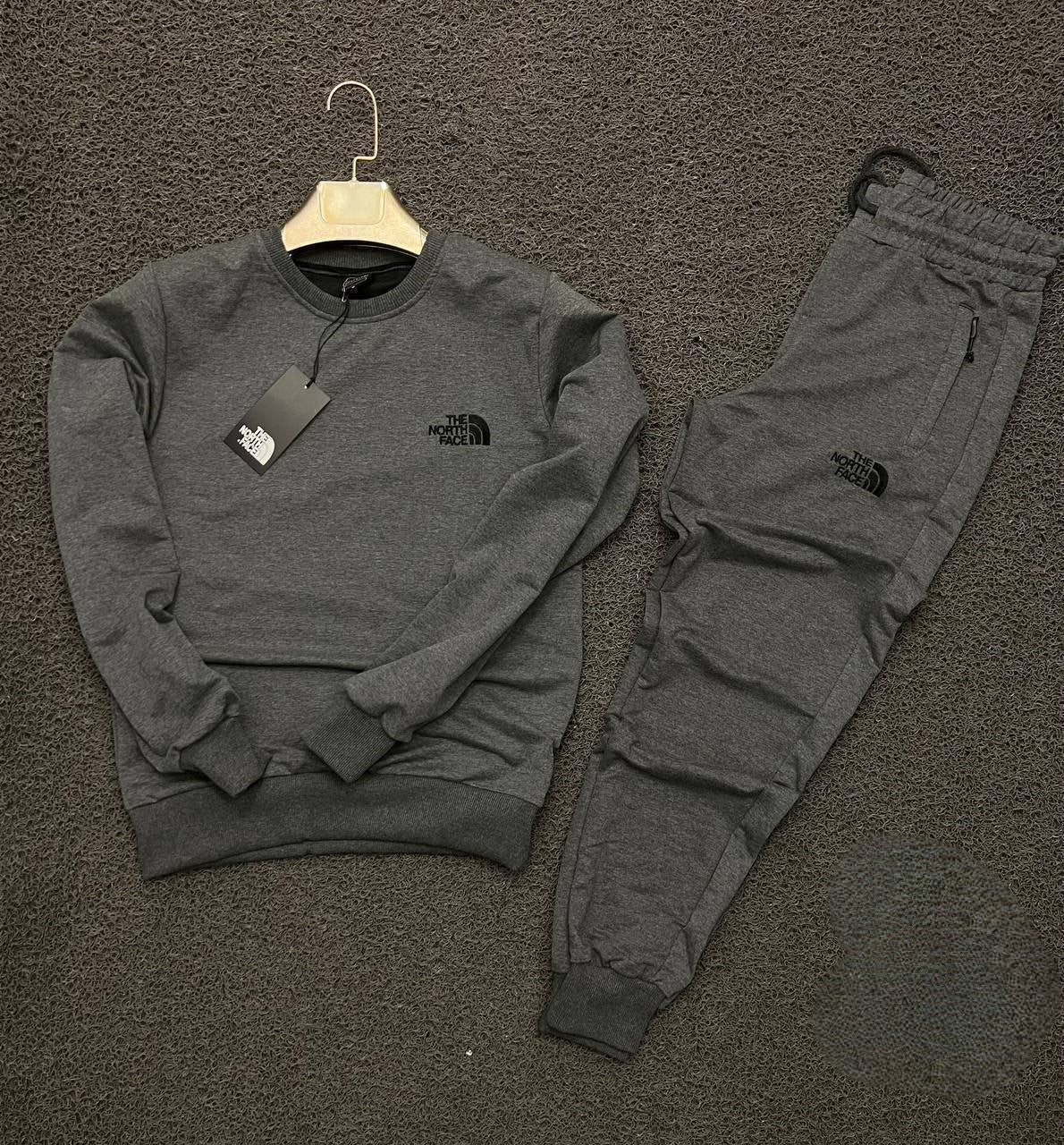 Long t-shirt and jogger set