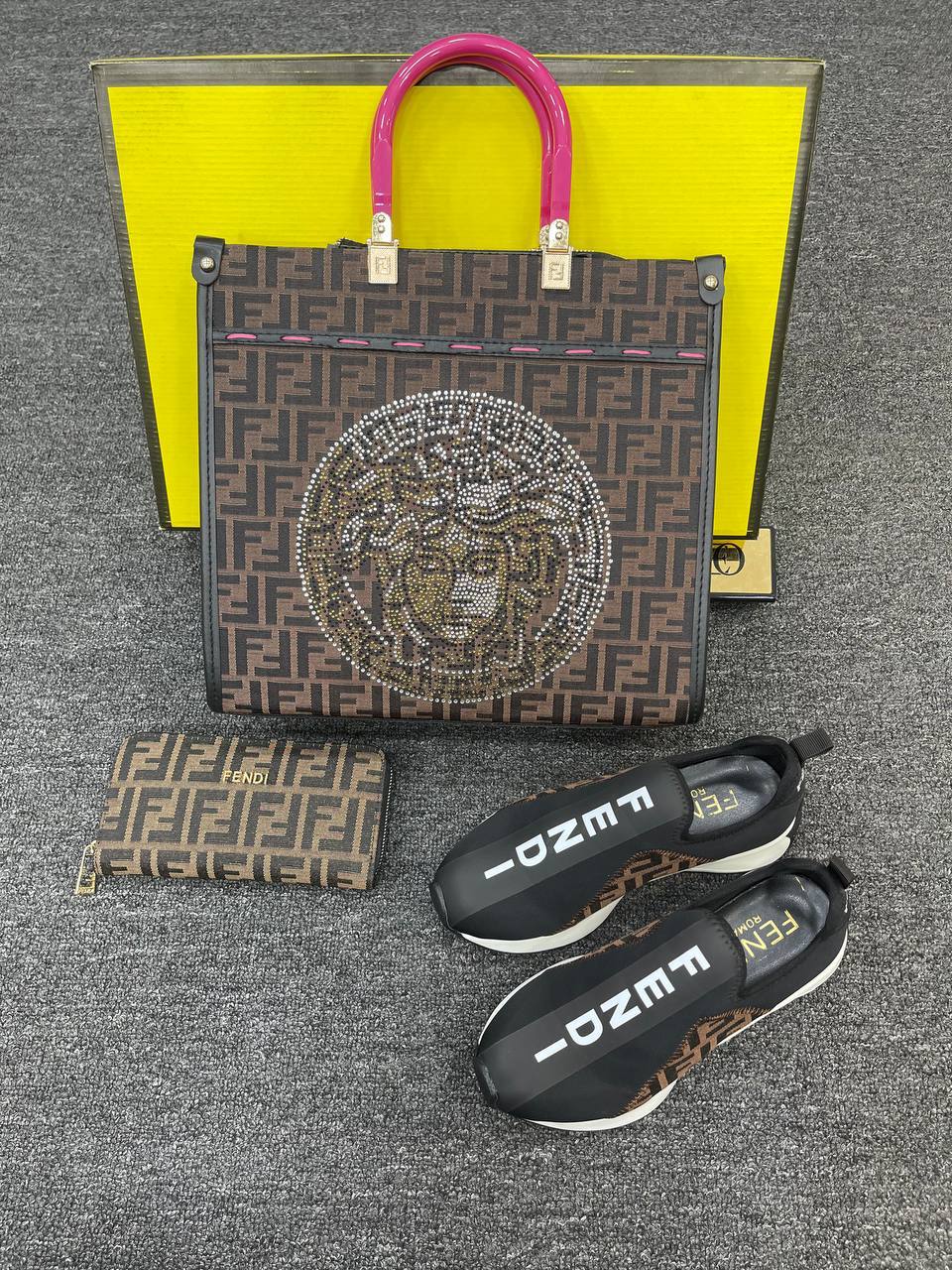 Women's fashion set