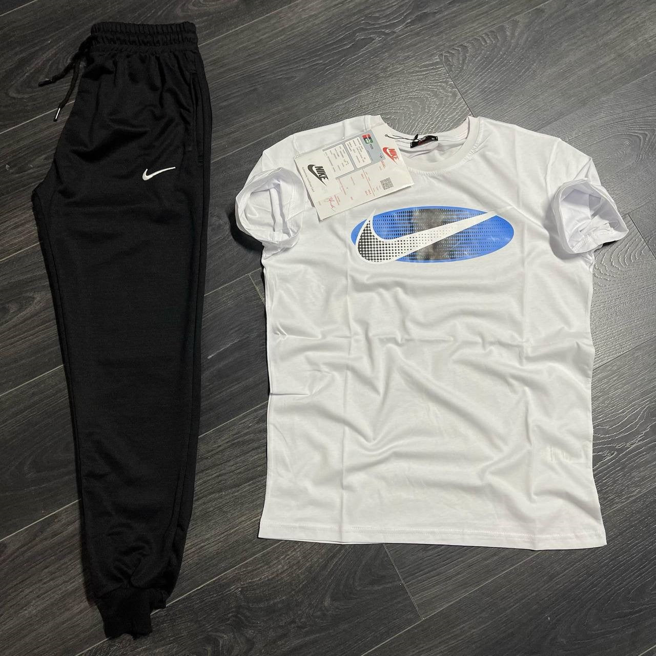 T-shirt & jogger set