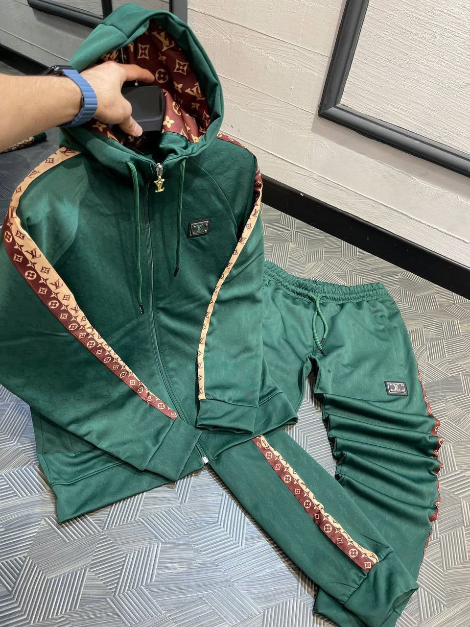 Long sleeve hood & pant set for men