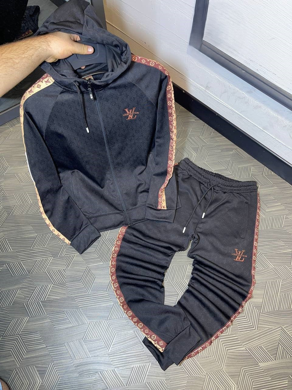 Long sleeve hood & pant set for men