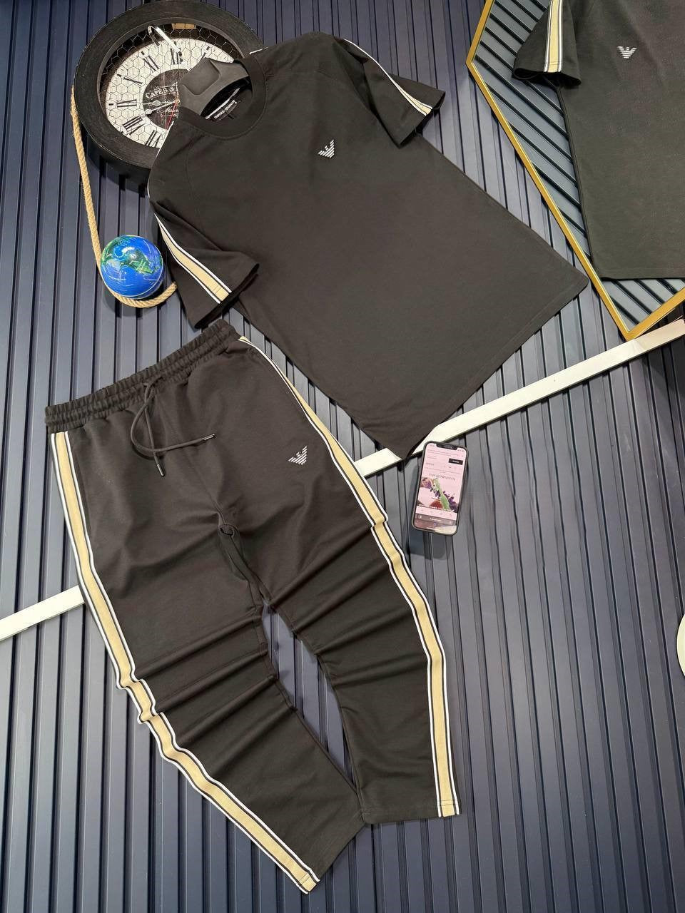 T-shirt & pant set for men