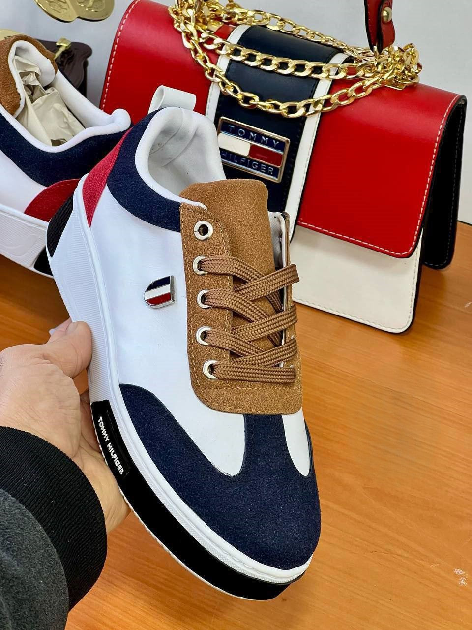 Bags & sneakers set