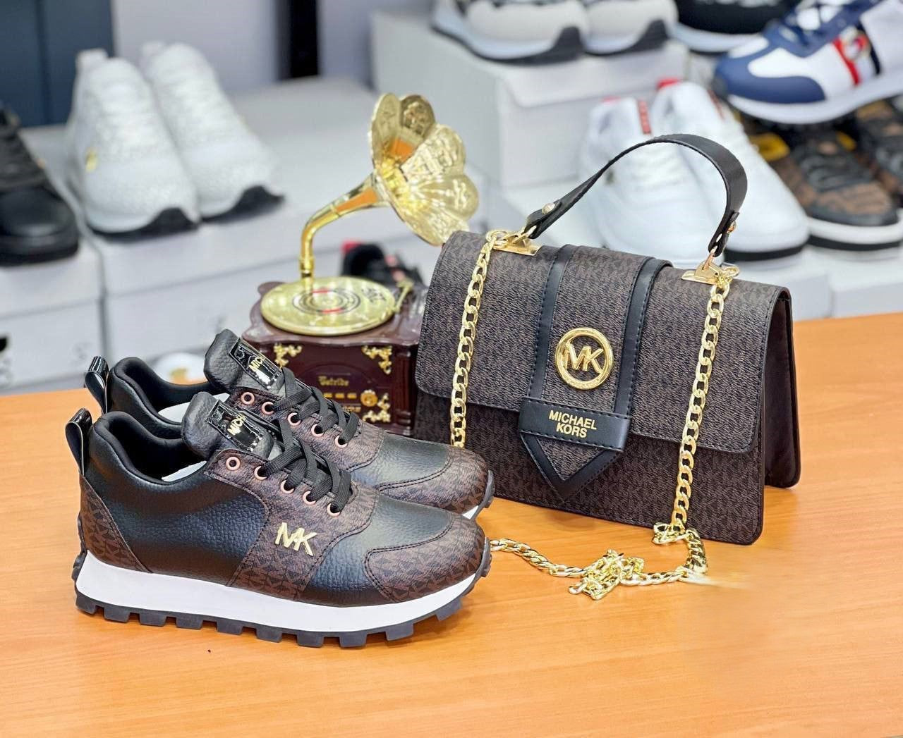 Bags & sneakers set