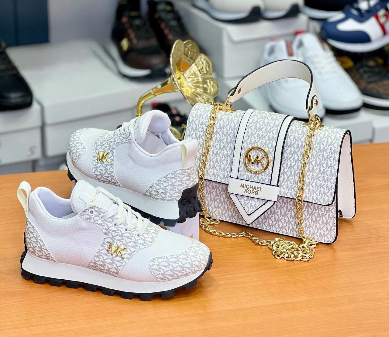 Bags & sneakers set