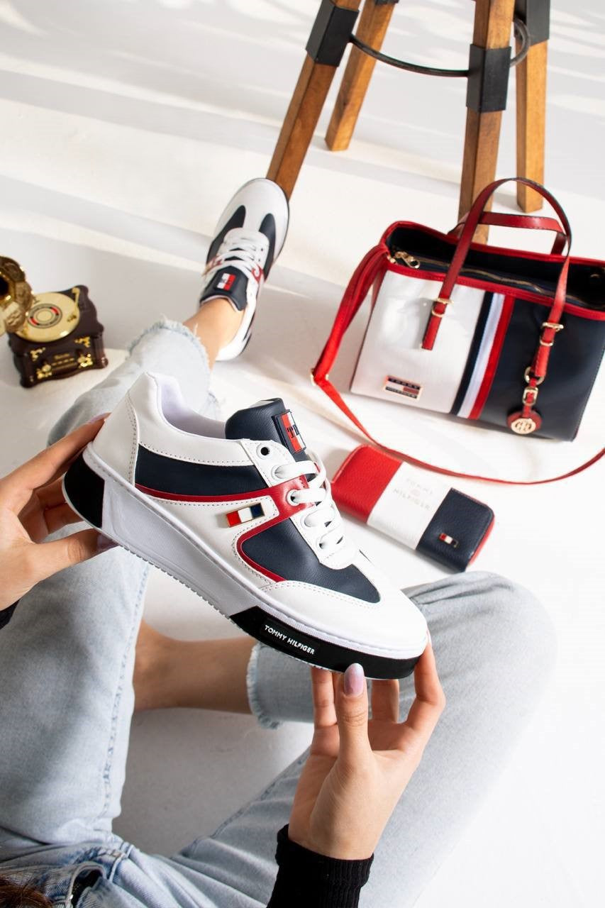 Bags, sneakers & purses set