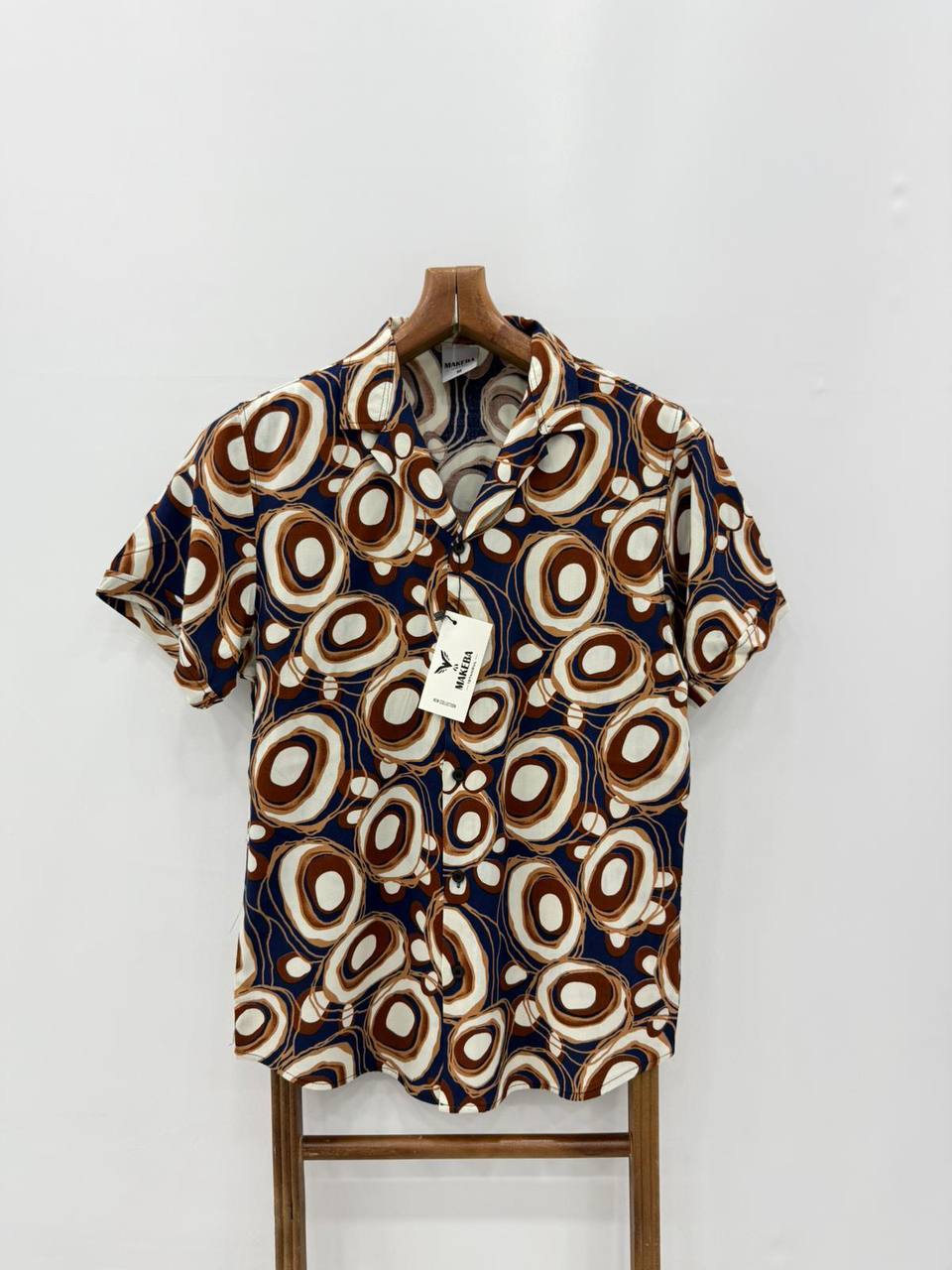Men's shirt